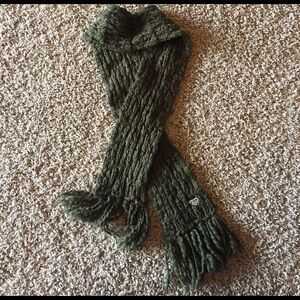 Roxy Olive Green Knit Fringe Scarf